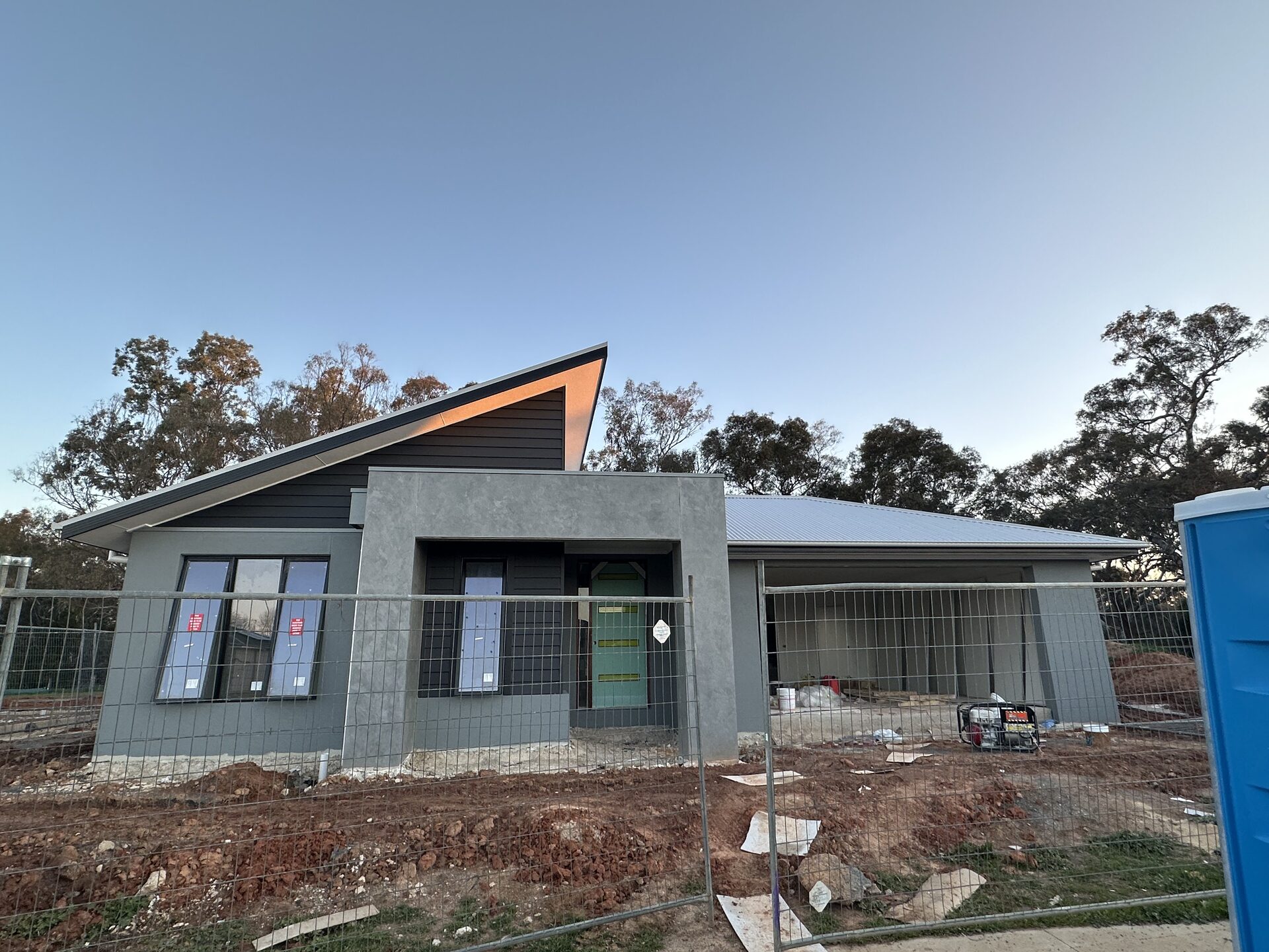 Contemporary Home — Completion — Melbourne